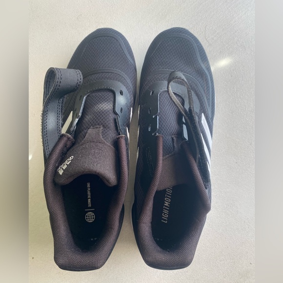 NWOT Adidas Boys Shoes Size 3 Color Black - Picture 9 of 9